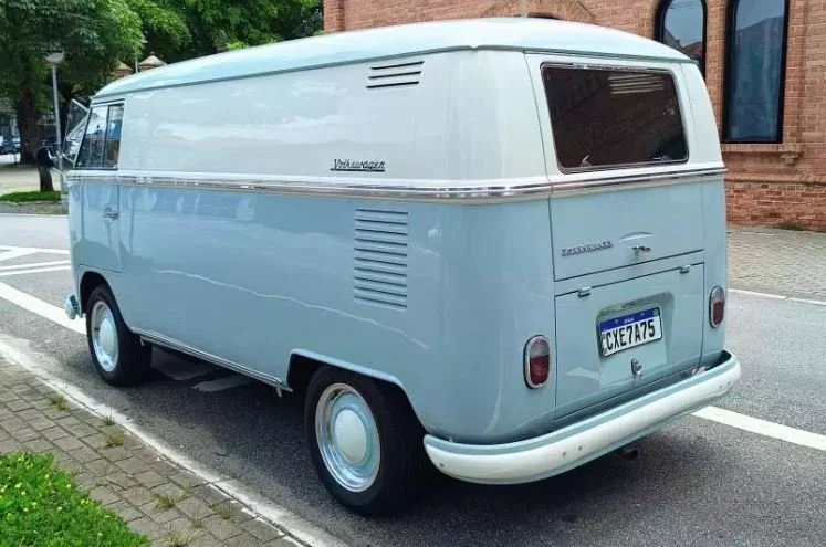 VW T1 splitwindow bus panel van 1966 — Brazilian Classic Cars